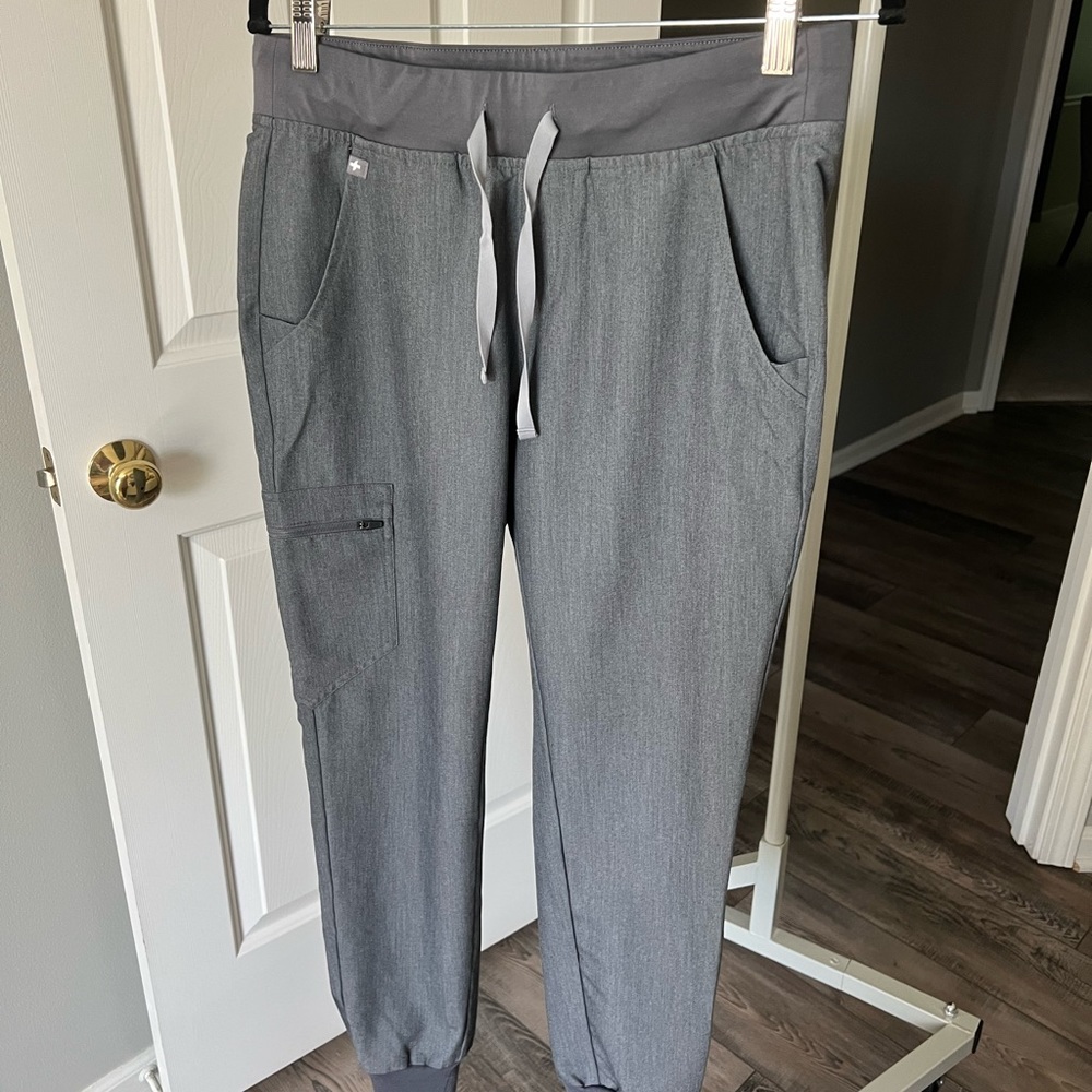 Zamora Figs Joggers